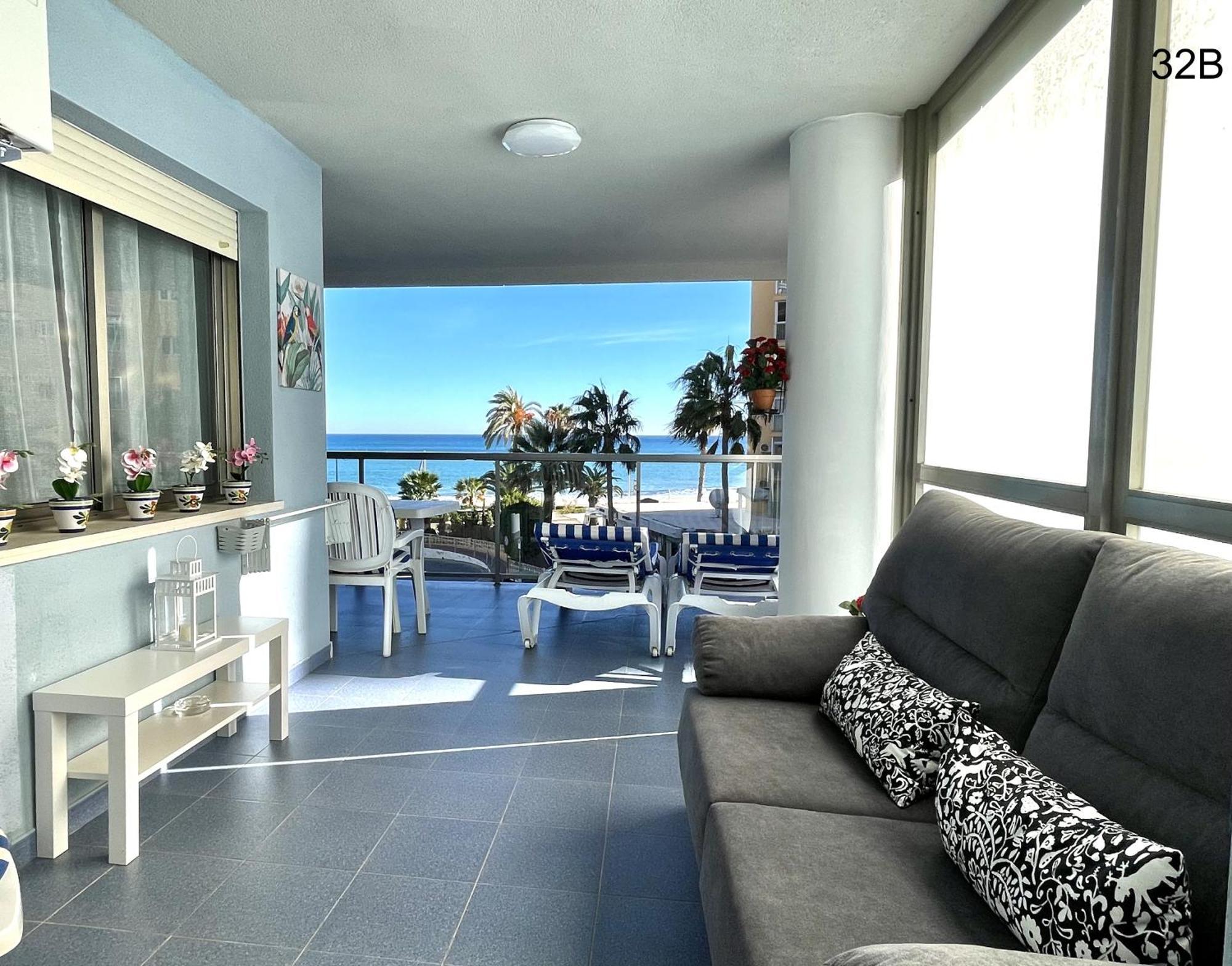 Timora Sea View New Apart' Hipocampos Calp Exterior foto