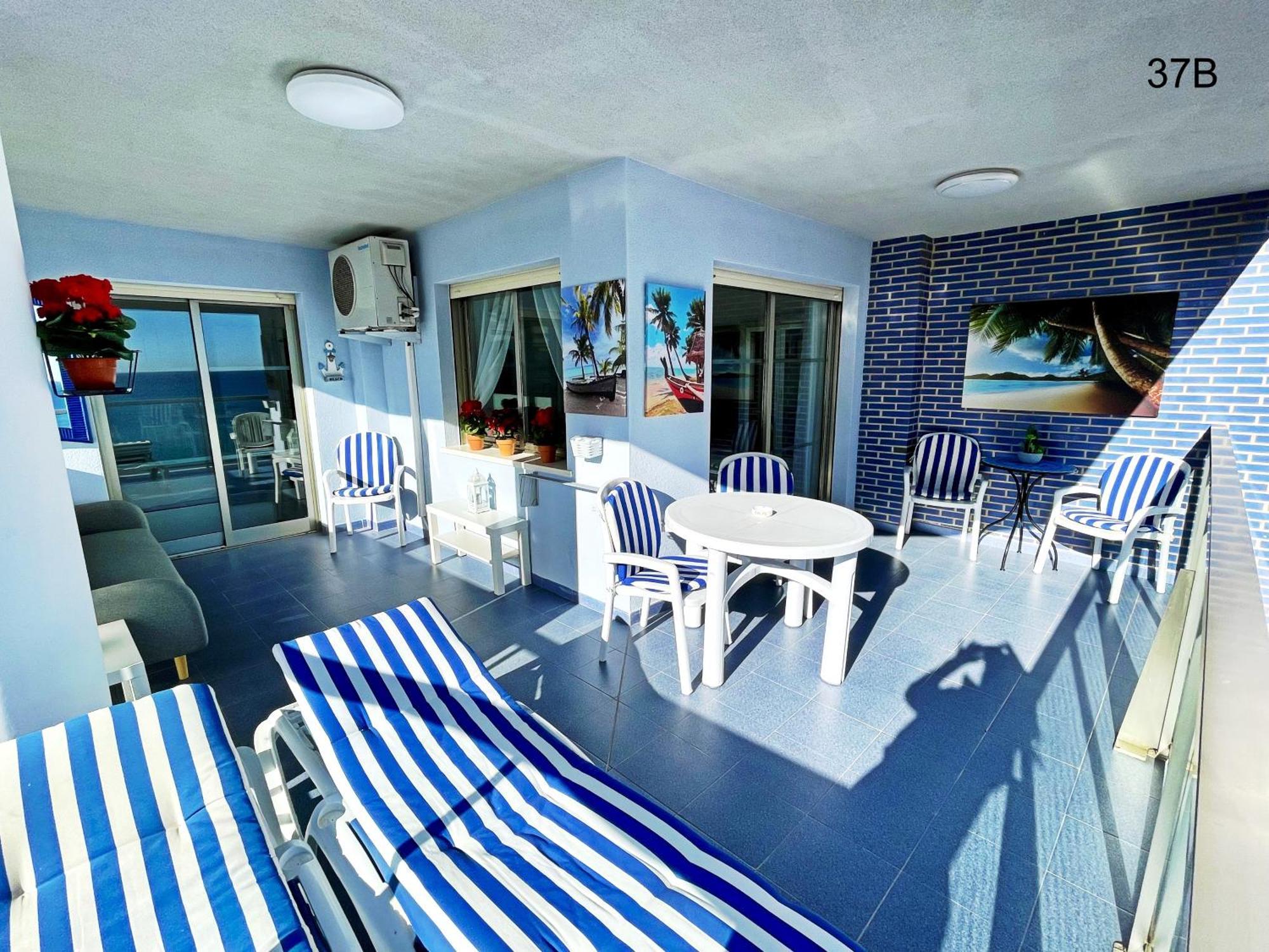 Timora Sea View New Apart' Hipocampos Calp Exterior foto